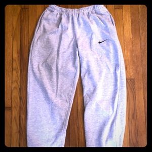 Men’s grey sweatpants
